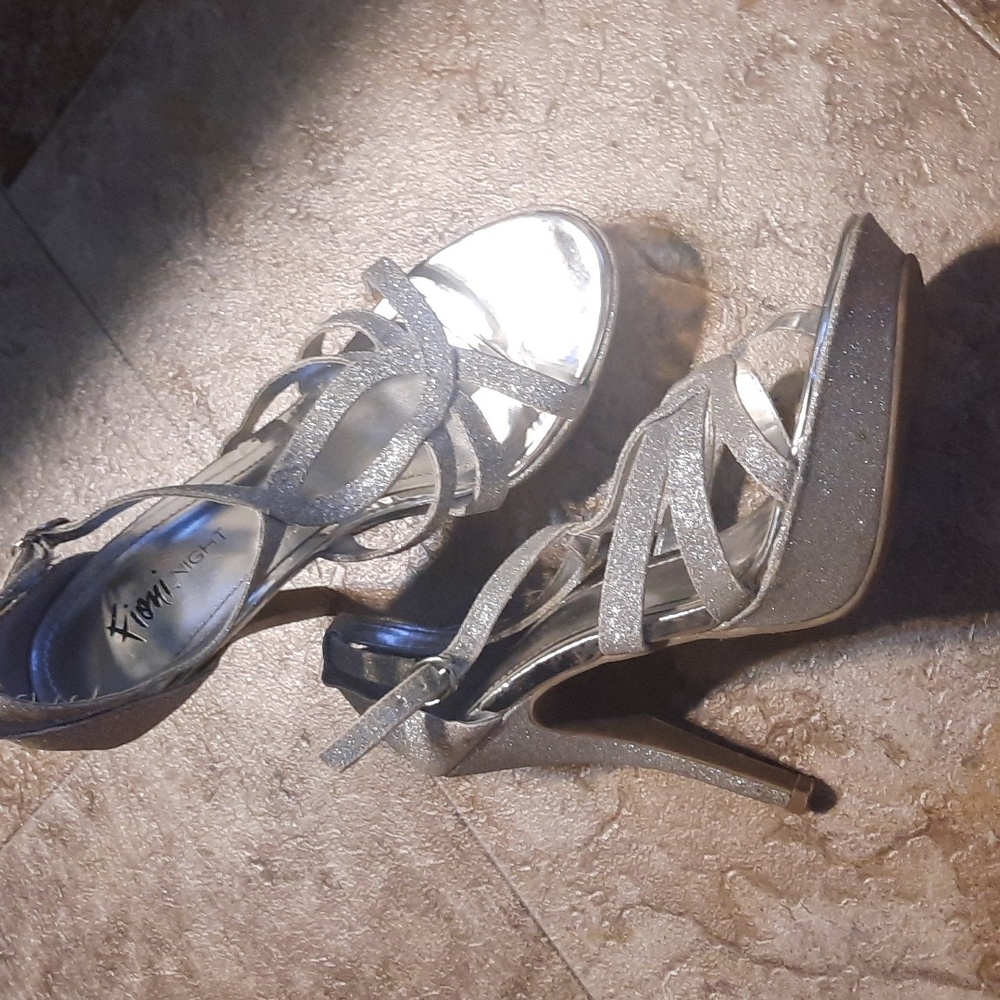 Fioni Night Sparkle silver size 7